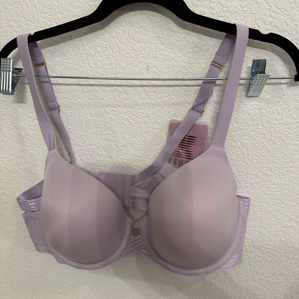Lilac 40c Savage X Fenty bra.  Cut out detail. NWT